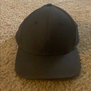 Gray lululemon hat